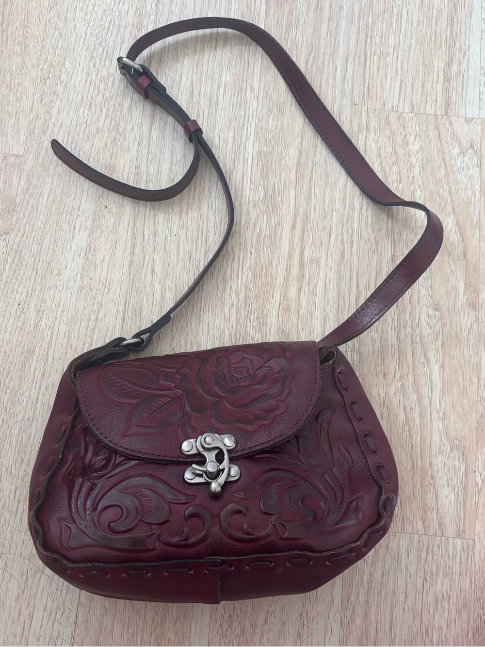 PATRICIA NASH Lucia Rose Tooled Leather Crossbody BRITISH TAN